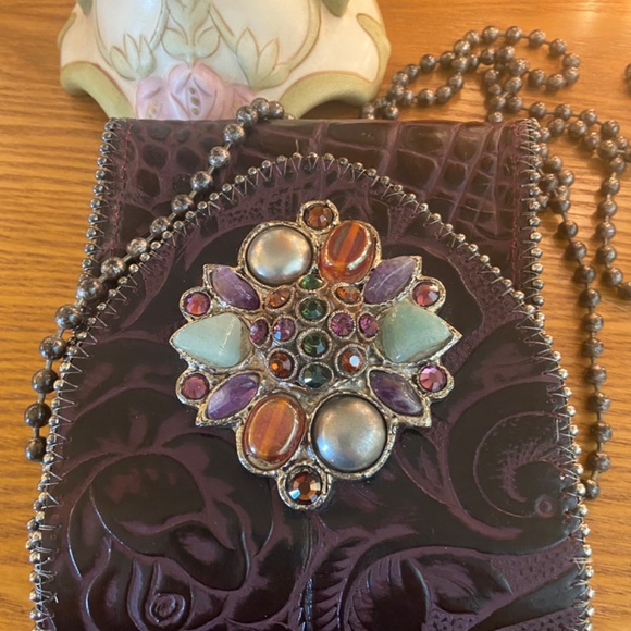 Lovely Leatherock Purple Croc Embossed Bag - Picture 12 of 13